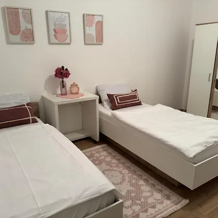 Centar Apartman *